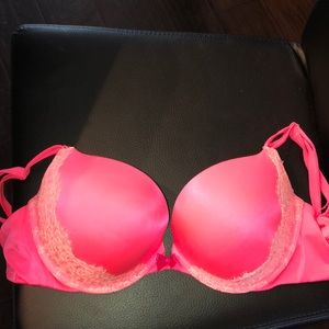 Victoria secret bra
